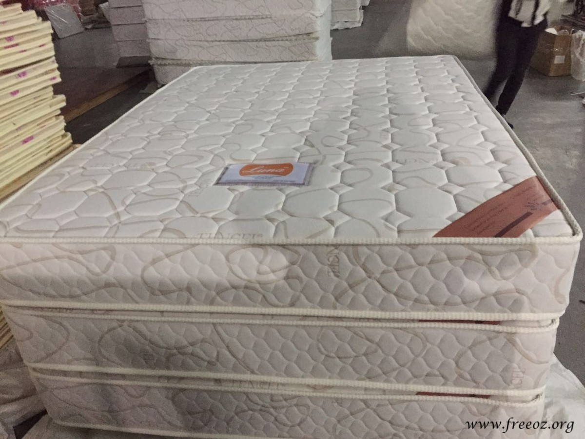 luna_200_firm_mattress_1.jpg