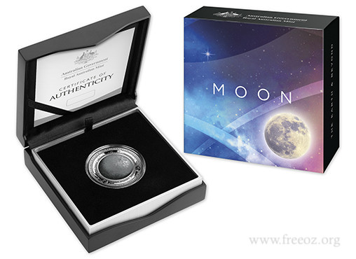 10036_D_Packaging of the 2019 Five Dollar Coloured Fine Silver Proof Domed Earth.jpg