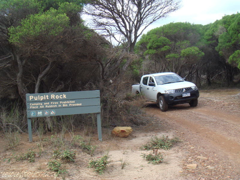 Pulpit Rock marker h.JPG